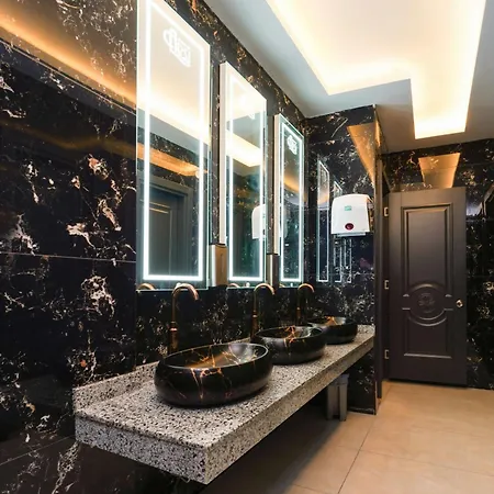 Kleopatra Arsi Hotell Alanya